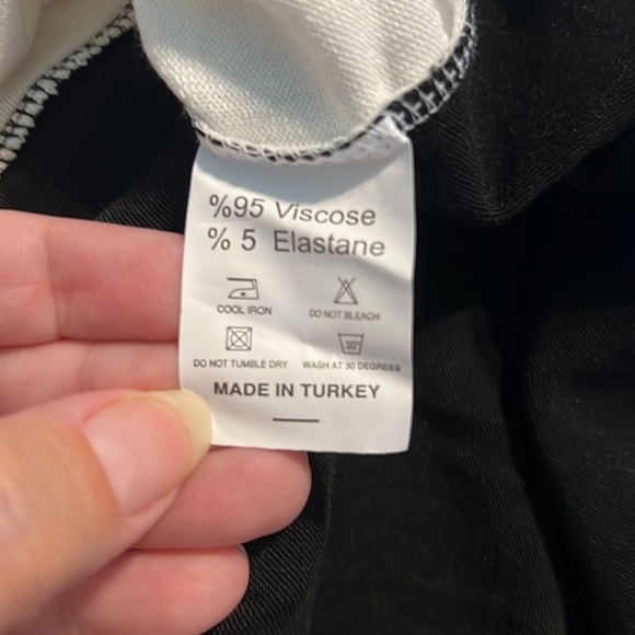 Milan Kiss black & white shirt - Picture 6 of 6